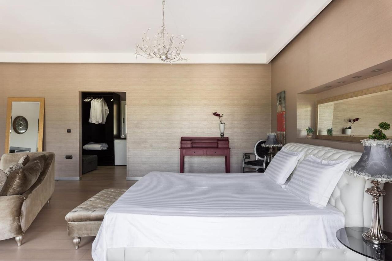 Villa Elena Peraia  Luaran gambar